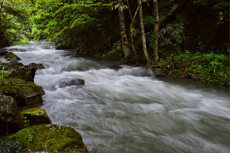 ��Դʯ�{��