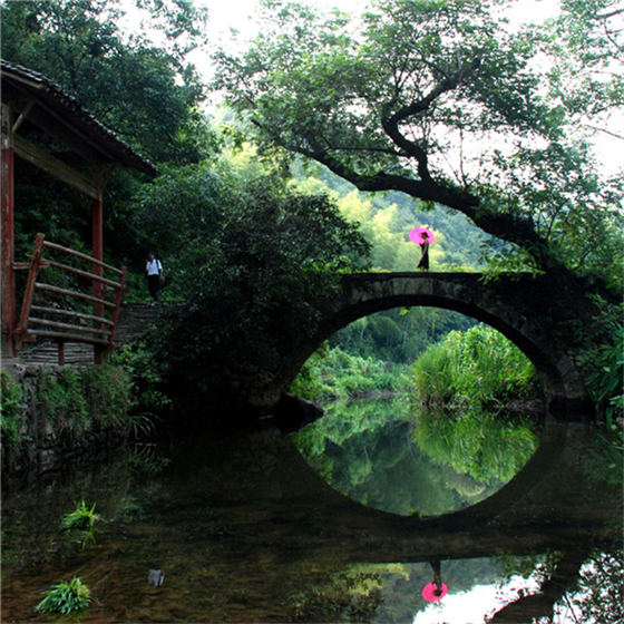 ��Դʯ�{��