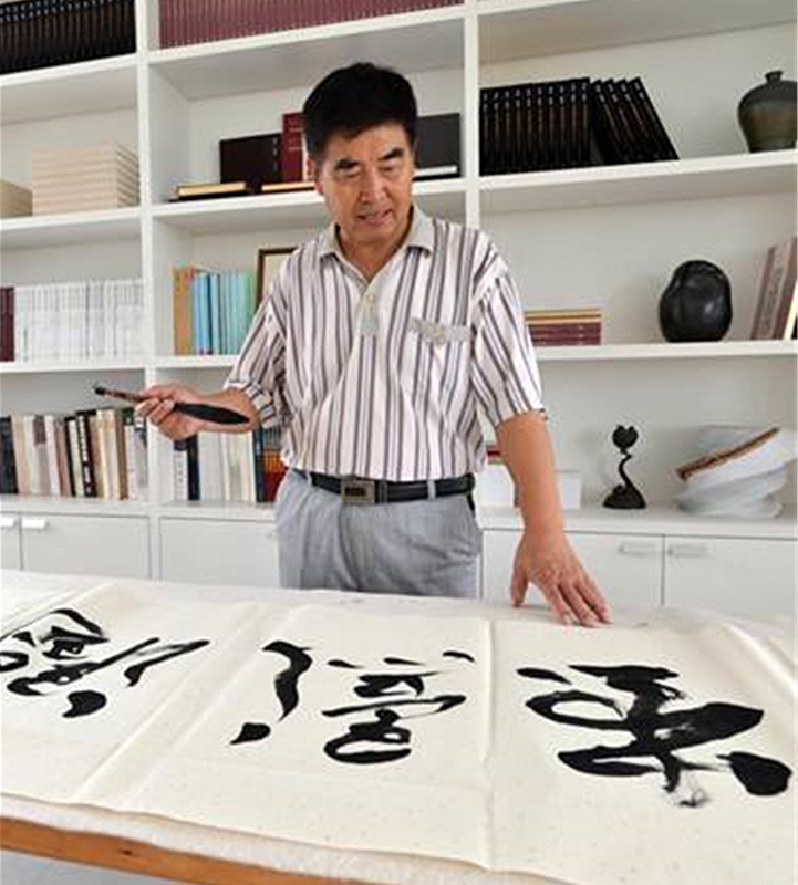 �������R��ͤ��{�ȴ����}���ĕ���