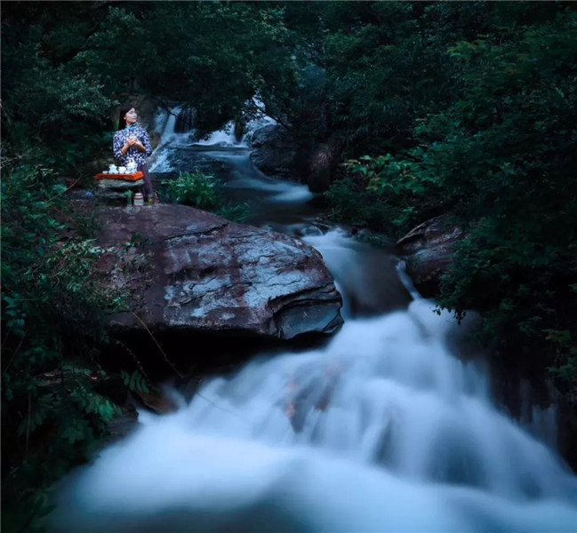 ���M������l(xi��ng)��׌���������Ȼ�ı���