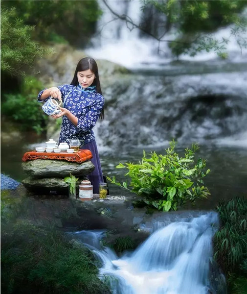 ���M������l(xi��ng)��׌���������Ȼ�ı���