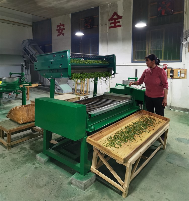 �����F��