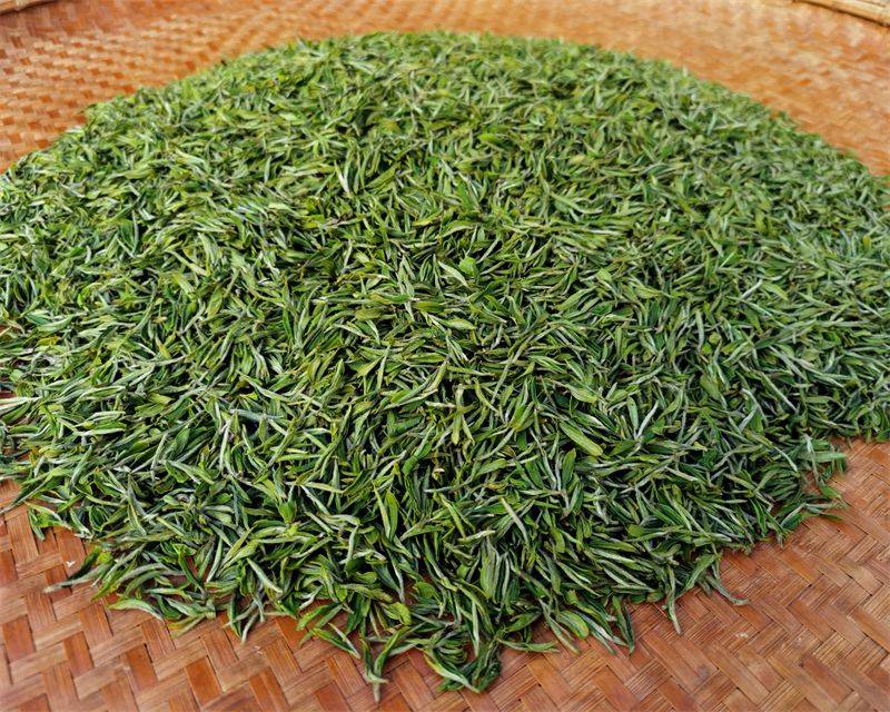 �����F��